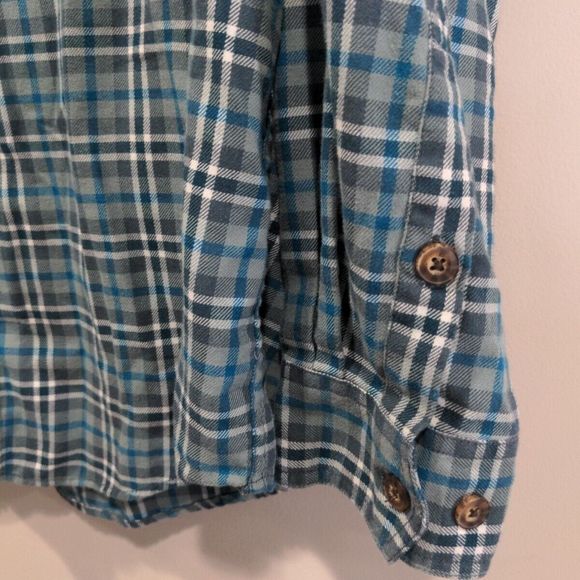 Duluth Mens Free Swingin Wicking Flannel Shirt Size L Blue Button LS Lightweight - Picture 7 of 14